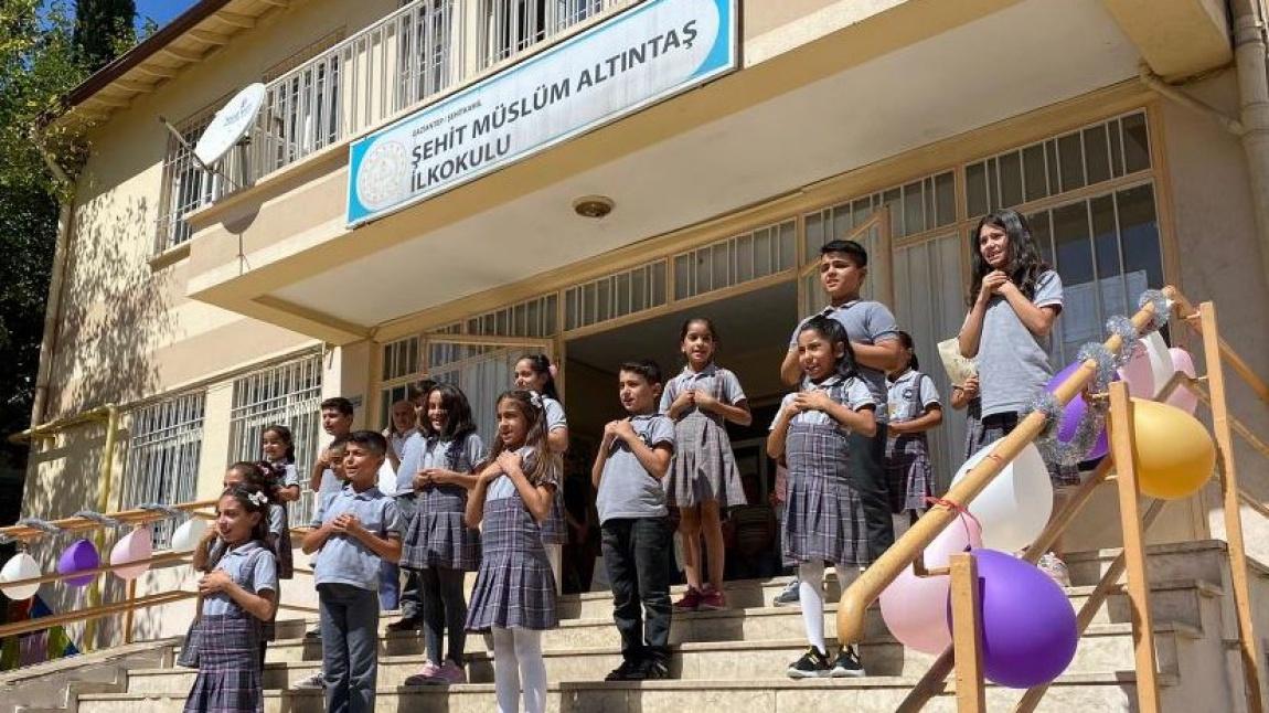 Okullar Açıldı! İlköğretim Haftası Kutlama Programı